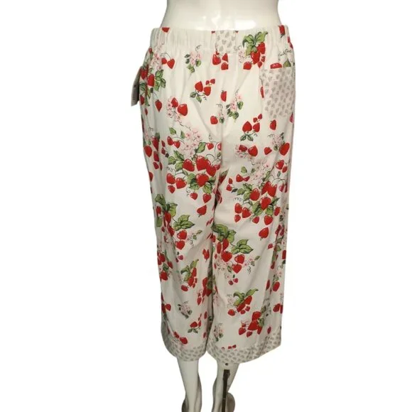 new NICK & NORA For Target Pajama Bottoms, M, Strawberry print, Pockets, Buttons - Picture 6 of 16